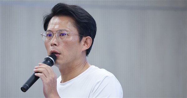 表態投入2026新北市長選舉　黃國昌：不排斥在野共推