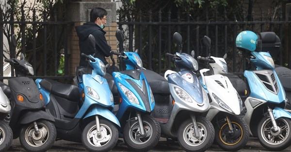 立院三讀 汽機車汰舊換新減徵貨物稅延長至2030年