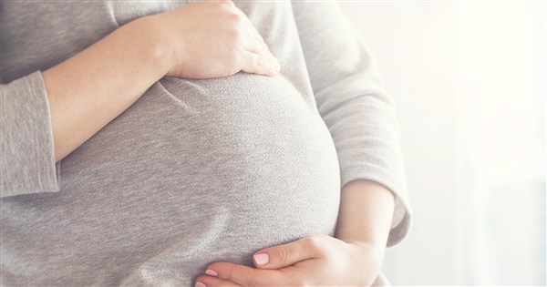 北模作文「我的媽媽是代理孕母」惹議　翰林：審題把關不周檢討改進