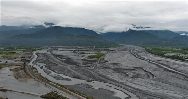 馬太鞍溪堰塞湖紅色警戒解除 花縣府指揮所轉型服務