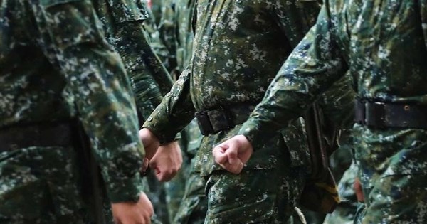 藝人閃兵案延燒　內政部擬加嚴門檻BMI達45才可免役