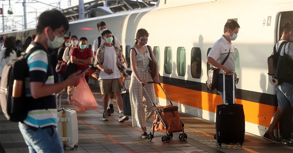 高鐵對號旅客提前搭車需換票 11/10起實施