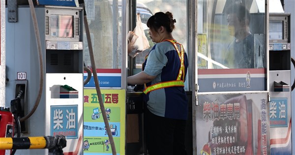 勞動部修法保障勞工病假權　擬明年元旦上路