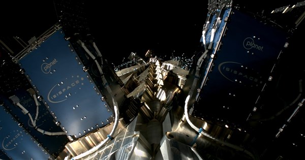 福衛八號首顆衛星齊柏林入軌 海外地面站通聯成功 | 科技 | 中央社 CNA 福衛八號首顆衛星齊柏林入軌 海外地面站通聯成功 | 科技 | 中央社 CNA