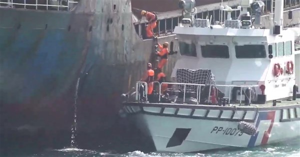 海纜7法部分條文三讀　故意破壞海底電纜管線可處7年刑