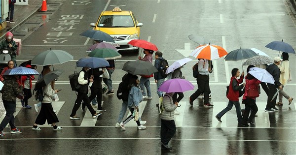 北北基宜大雨特報 吳德榮:下半天趨緩