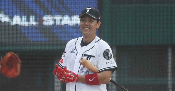 林益全轉戰中國棒球城市聯賽 月薪近18萬加盟上海正大龍