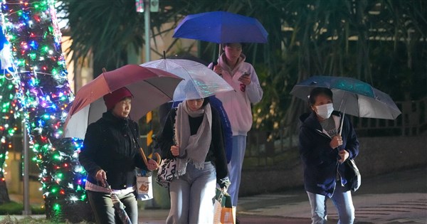 早安世界》北北基宜今防大雨 週末轉冷平地低溫探10度