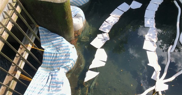 將誠油罐車疑進出大排旁 檢釐清與基隆河油污關聯