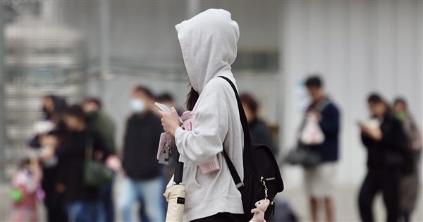 冷氣團報到晚間起明顯降溫　低溫下探攝氏10度