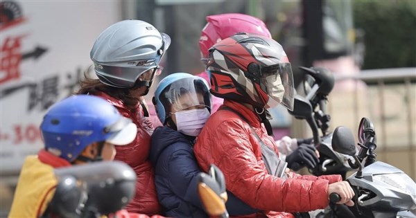 氣象署發低溫特報 新北桃園等6縣市探10度以下