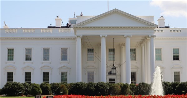 美旅行禁令增列7國 對其他15國祭新限制