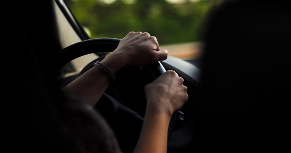 元旦4交通新制 年滿70歲繳回駕照享TPASS回饋