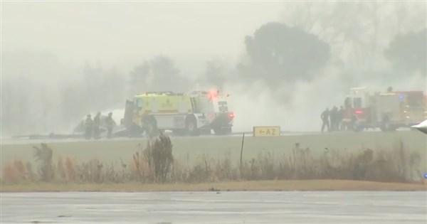 美國北卡飛機失事7死 退休賽車手Greg Biffle罹難