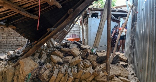 墨西哥規模6.5地震已知2死 南部災情慘重道路醫院受損