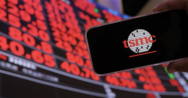 台股馬年紅盤創多項紀錄 記憶體和被動元件強勢