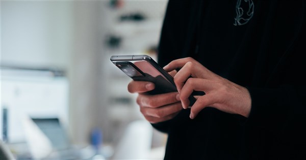 香港國安法新規 拒交手機電腦密碼屬犯罪可判刑1年