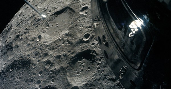 Artemis II Closely Observes Moon's Far Side, Crater Named 'Carroll' with a Touching Story