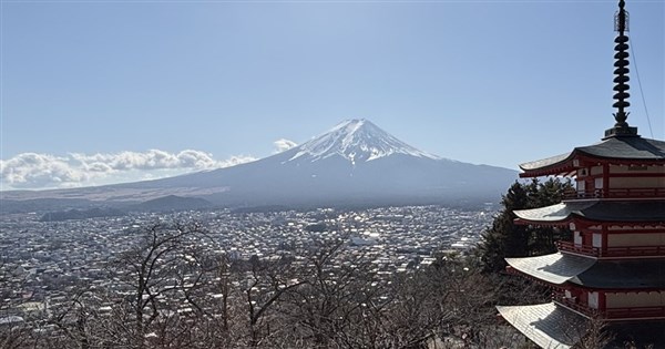 富士山下濃煙火光不是火災「燒山」護生態已傳承千年