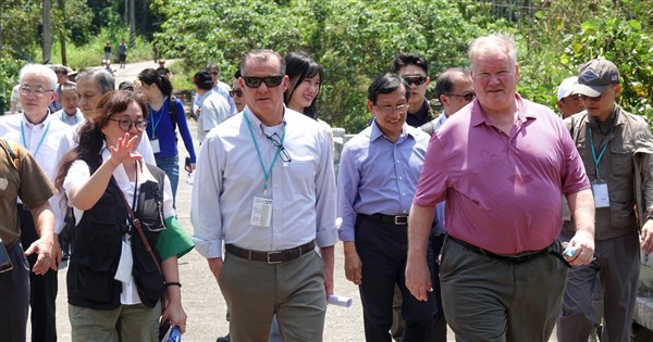 台湾の民間防衛演習を米軍退役将官らが視察、緊急対応への市民参加を呼びかけ