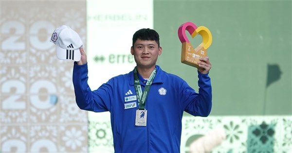 湯智鈞射箭世界盃摘銀　教練：高手過招很過癮