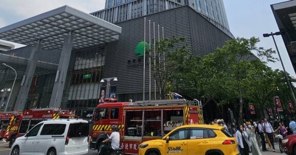 台北市「微風信義」46階のレストランで火災、負傷者なし