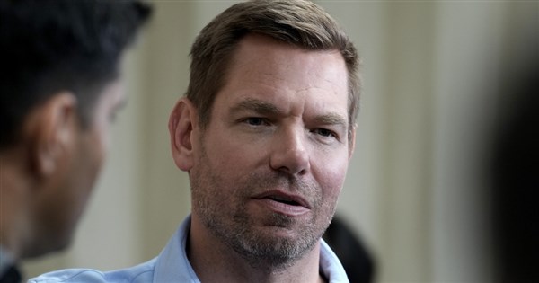 米下院議員2名が辞職、2名が倫理調査へ：異例の除名論が浮上