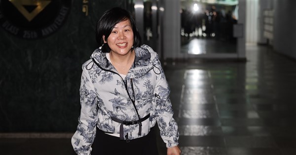 李貞秀氏、公文書偽造と汚職で告発され、台北地検が捜査を開始