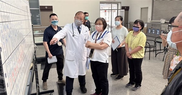桃園・雲林で100人以上に食中毒の疑い 食薬署が原因究明を急ぐ