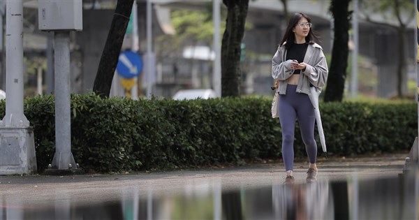呉徳栄氏：前線が4月17日から通過 4月18日は北部・東部で雨、肌寒く