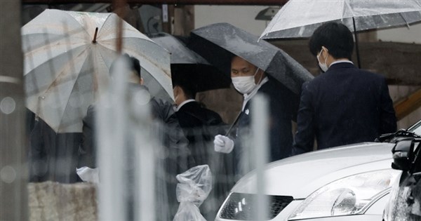 京都府南丹市で起きた11歳男児殺害事件、継父による捜索時の様子に「違和感」と店主が証言
