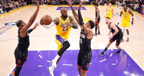 LeBron James Sets Oldest Double-Double Record, Lakers Win Playoff Opener Against Rockets
