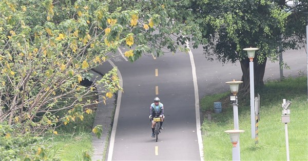 Wu Derong: Beware of Day-Night Temperature Differences Before the 20th, Rain Across Taiwan Starts on the 24th