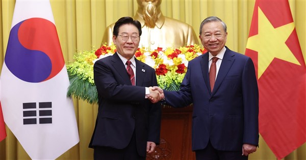 脱中国依存を目指す韓国とベトナム、エネルギー・インフラ協力で12の覚書を締結