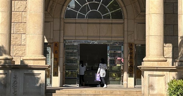 死刑囚の欧陽榕受刑者が病死 検事総長、判決の瑕疵を認め非常上訴を提起