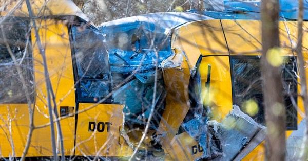 丹麥2列車相撞 至少17傷