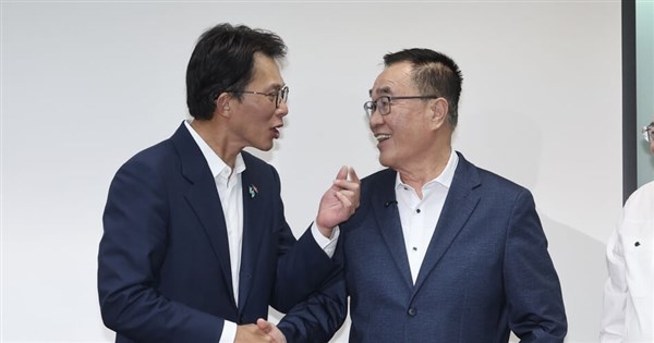Li Sichuan Wins Blue-White Coalition Poll for New Taipei City Mayoral Election
