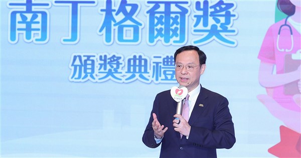 護病比標準擬修 石崇良：近期啟動討論須設緩衝期