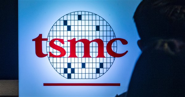 TSMC、インテルとサムスンを大きく引き離す 最大サイズCoWoSの量産歩留まり98%