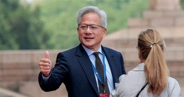 ロイター：米国、10社の中国企業によるH200チップ購入を承認も動きなし　黄仁勲氏が同行し打開模索