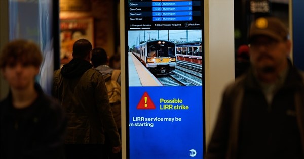 ニューヨークのロングアイランド鉄道がストライキ入り、北米最大の通勤路線が麻痺