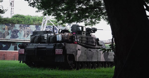 M1A2T戦車予算、48億台湾元の超過で軍に行政瑕疵 野党・与党合意で20億元凍結