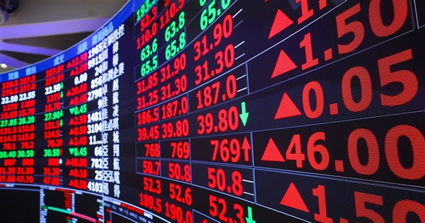 Taiwan Stocks Surge Over 1,100 Points, Break 43,000 Barrier to Hit Record High