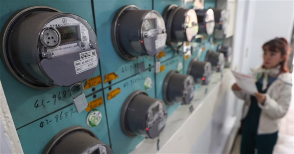 住宅向け夏月電価が6/1から適用、1世帯あたり平均月446元の負担増の見込み
