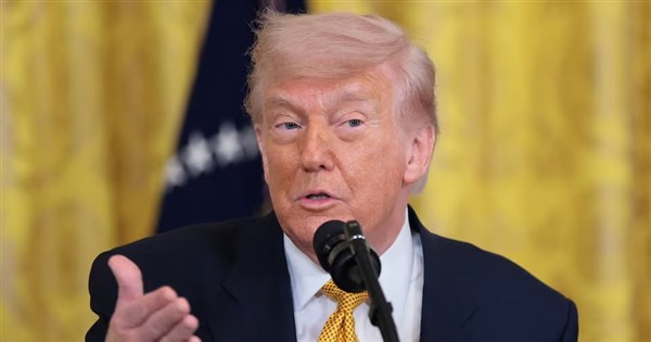 Trump: Tehran Agrees Not to Have Nuclear Weapons, Wants to Meet Iran's Supreme Leader