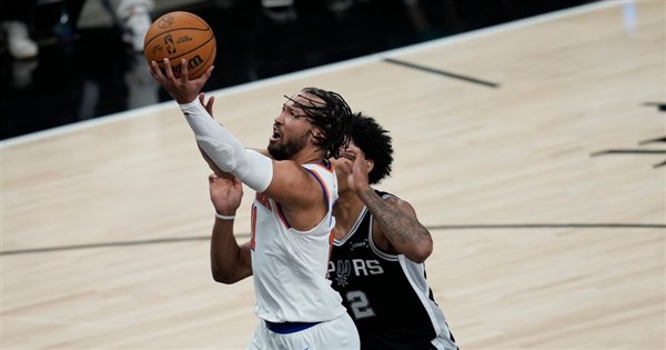 NBA Finals: Knicks Beat Spurs 105-95 in Game 1 Behind Brunson's 30 Points