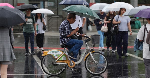 午後から強い対流が発達 呉徳栄氏：8日以降、災害をもたらす降雨に警戒を