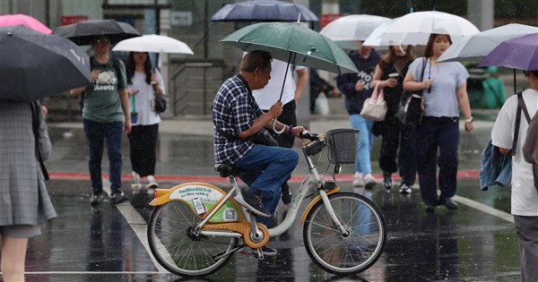 早安世界》梅雨鋒面9日報到降雨恐持續到中旬 南部水情緩解