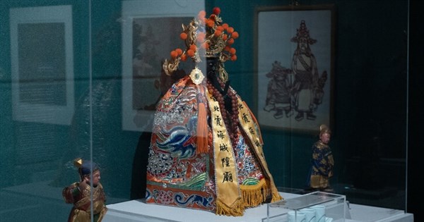 史博館特展、東方の生死観を語る 霞海城隍廟の神尊が鎮座