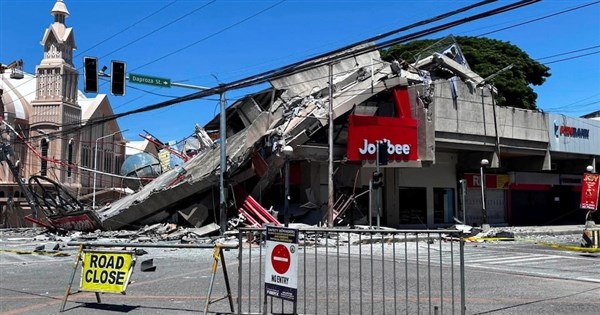 フィリピン南部でM7.0地震、深刻な被害 台湾人実業家「多くの建物が倒壊」